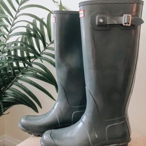 Hunter Slick Tall Rain Boots